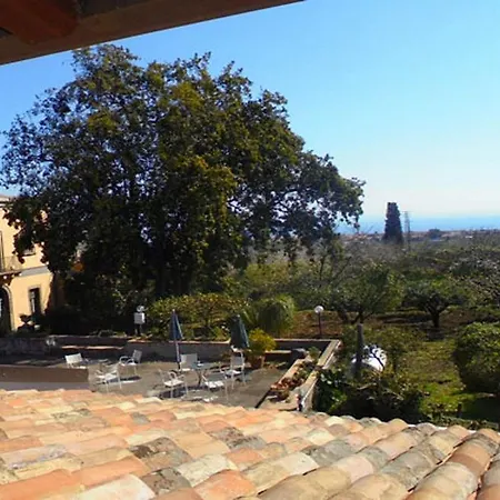 Bed & Breakfast Baglio Delle Rose 3*