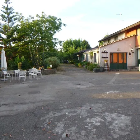 Bed & Breakfast Baglio Delle Rose 3*