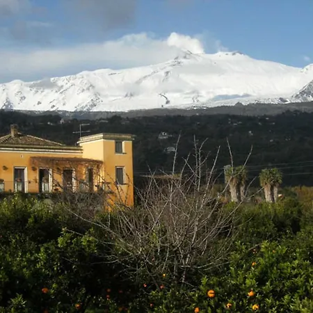 Bed & Breakfast Baglio Delle Rose 3*