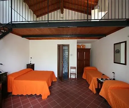 Bed & Breakfast Baglio Delle Rose 3*
