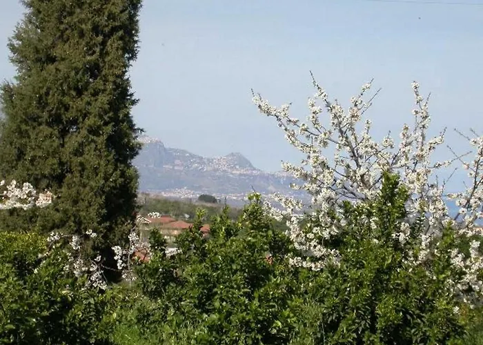 Bed & Breakfast Baglio Delle Rose 3*